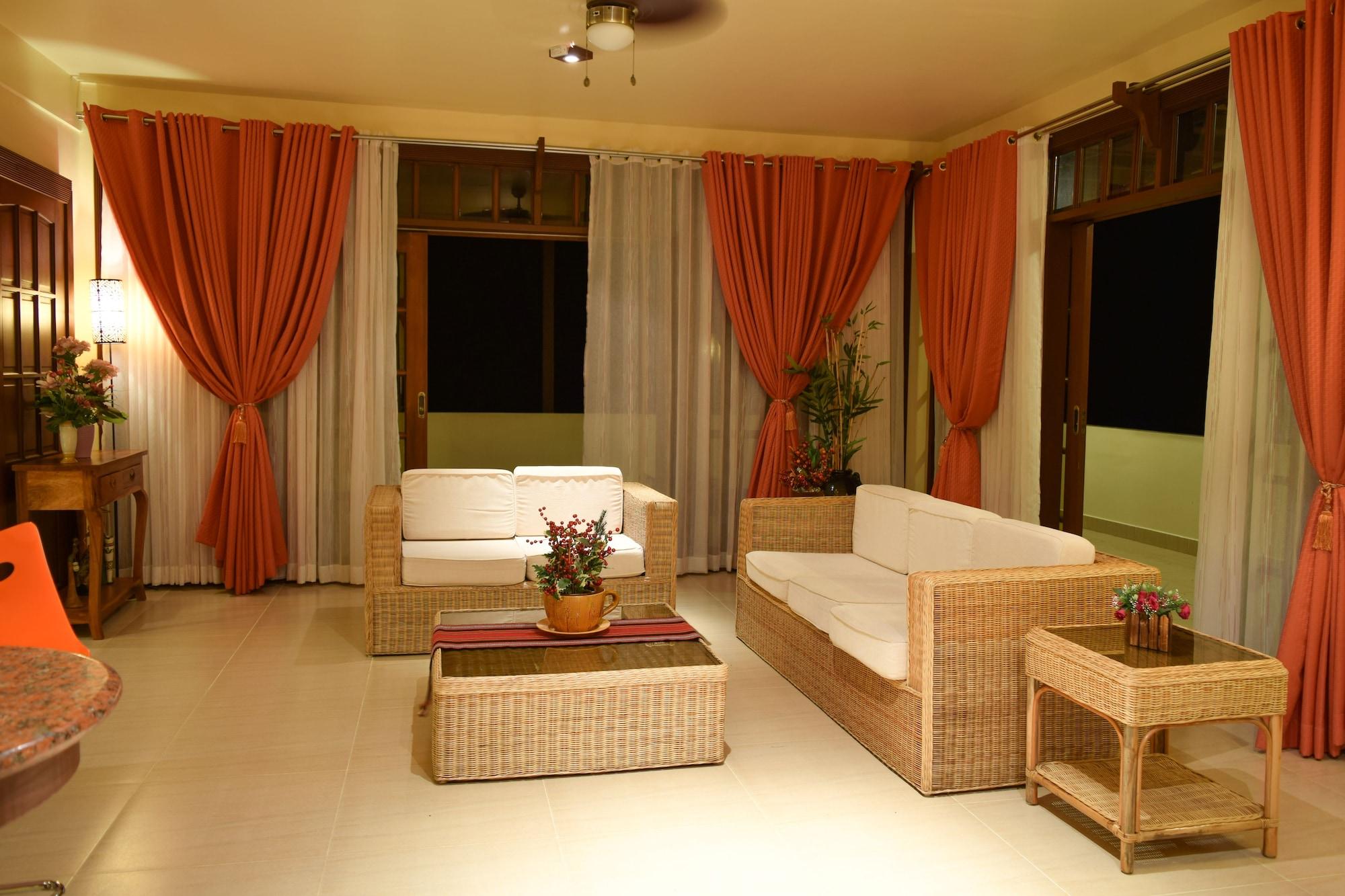 Tribal Hills Mountain Resort Puerto Galera Zewnętrze zdjęcie